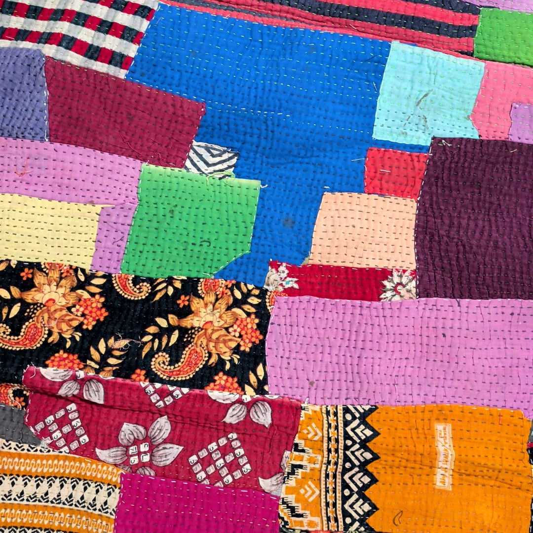ヴィンテージカンタキルト ラリーキルト kantha ラグマット アジアンキルト #1254
