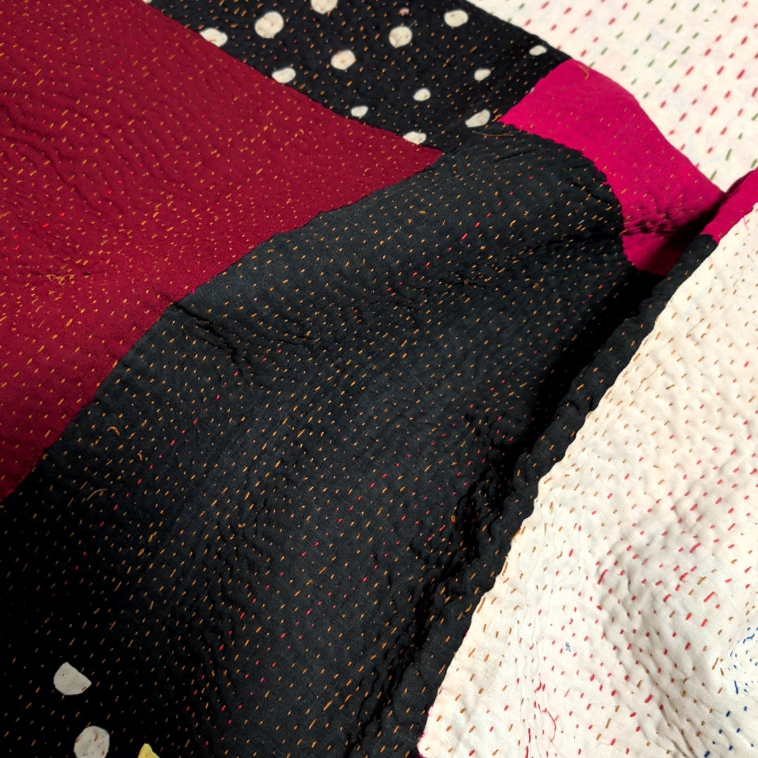ヴィンテージカンタキルト ラリーキルト kantha ラグマット アジアンキルト #1256