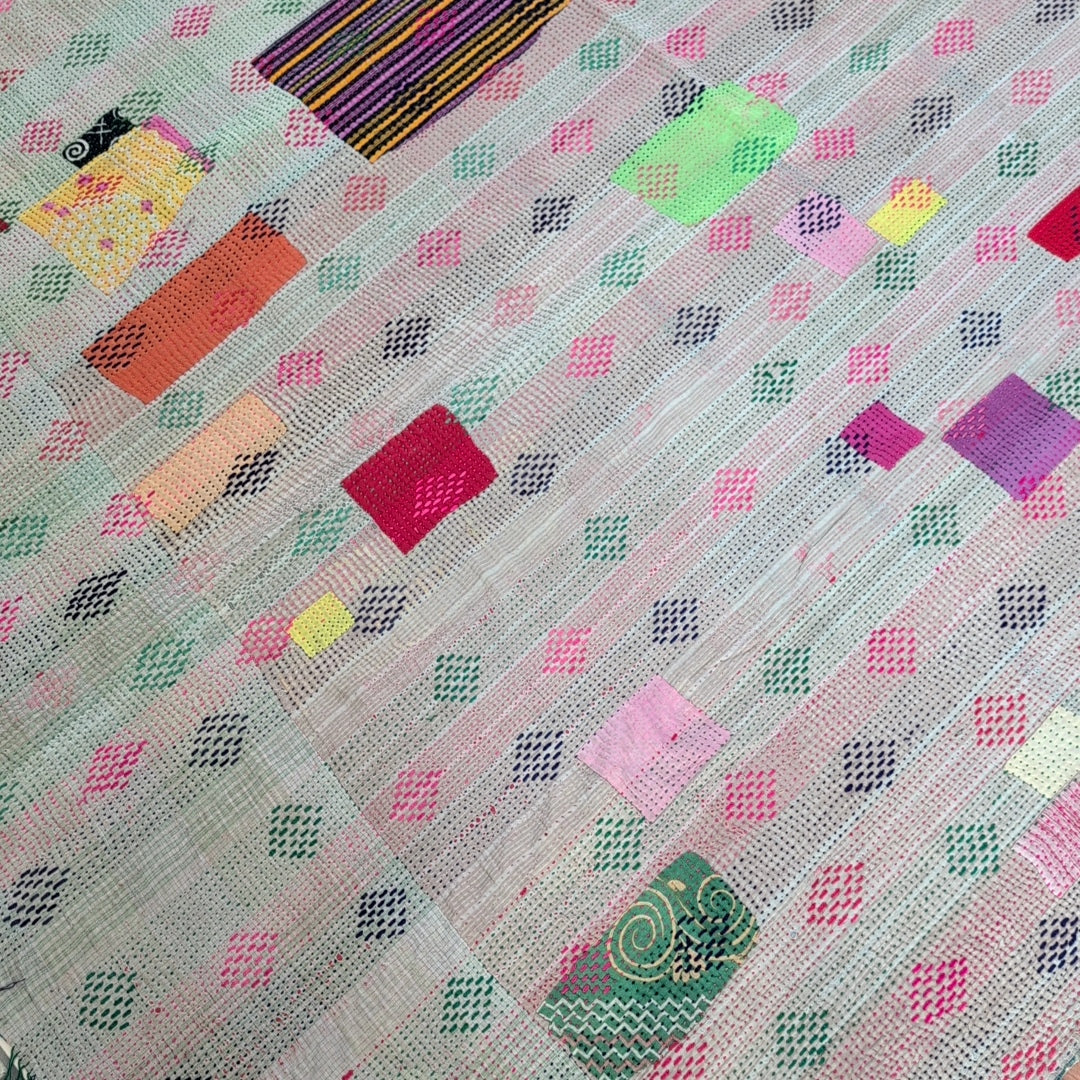 「L」グリーン×マルチカラー ダイヤ刺繍ソファカバー ヴィンテージ カンタキルト ラリーキルト「オーロラ・グリーン」 #857
