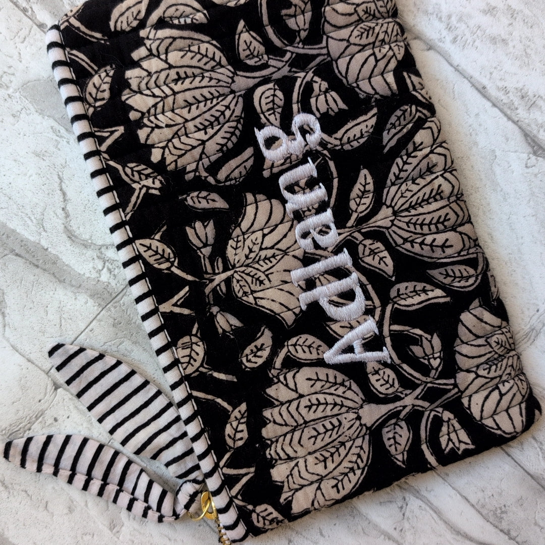 【M】手作りオリジナルフラットポーチ ハンドブロックプリント　block print インド マザーズポーチにも