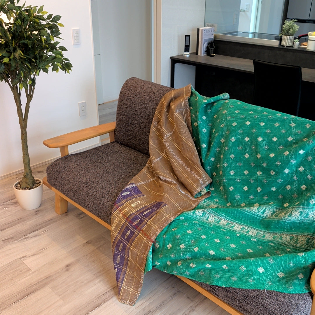 ヴィンテージカンタキルト ラリーキルト kantha マルチカバー 指し布 ［家族への祈り］#1139