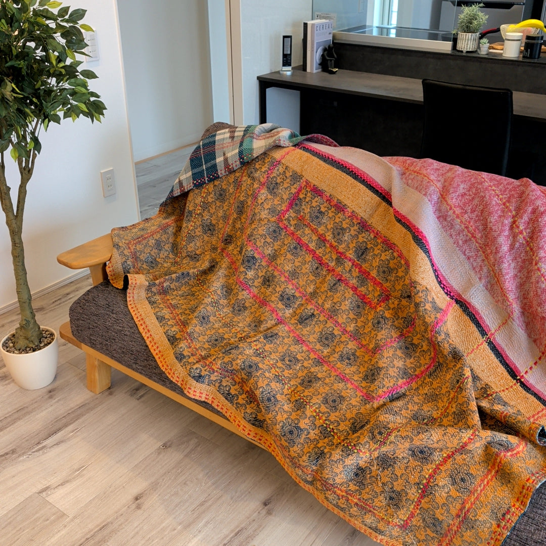 ヴィンテージカンタキルト ラリーキルト kantha ラグマット ［刺繍の庭園］#1161