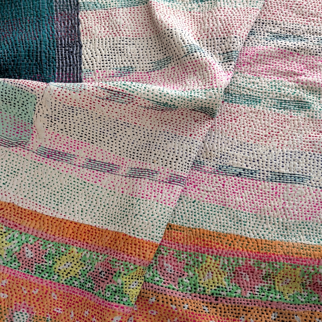 ヴィンテージカンタキルト ラリーキルト kantha ラグマット アジアンキルト　#1242