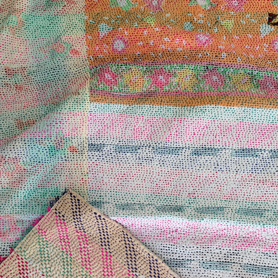 ヴィンテージカンタキルト ラリーキルト kantha ラグマット アジアンキルト　#1242