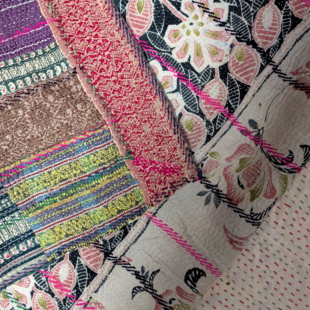ヴィンテージカンタキルト ラリーキルト kantha ラグマット アジアンキルト　#1251