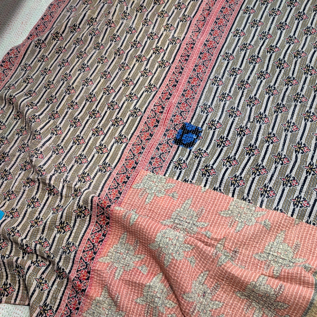 ヴィンテージカンタキルト ラリーキルト kantha ラグマット アジアンキルト　#1253