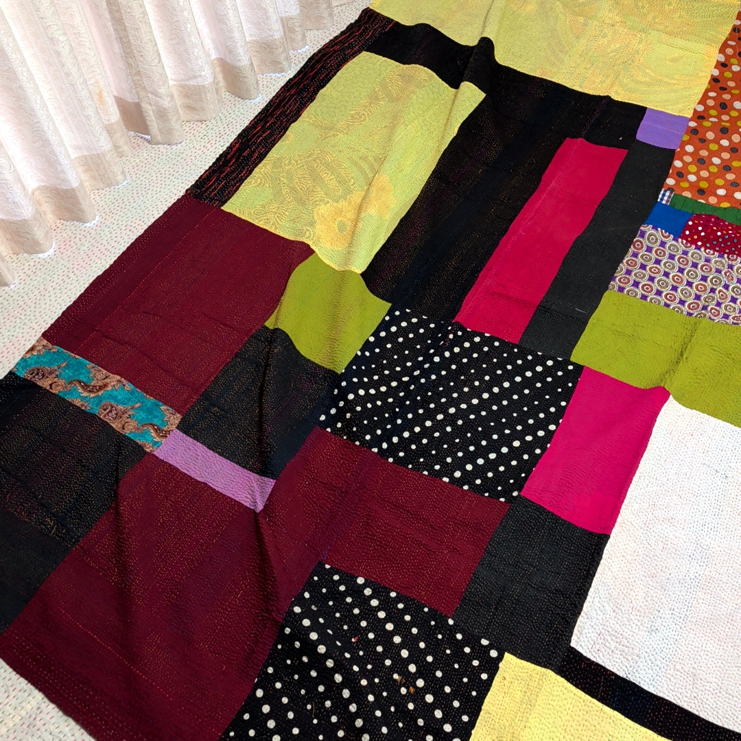 ヴィンテージカンタキルト ラリーキルト kantha ラグマット アジアンキルト　#1256