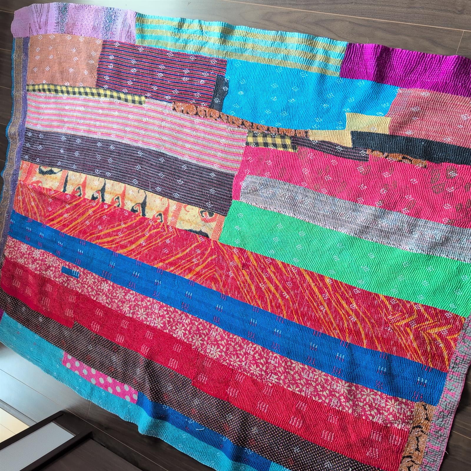 「ストライプ」　インド伝統工芸 民芸品 ヴィンテージカンタキルト ラリーキルト 刺し子布 #651