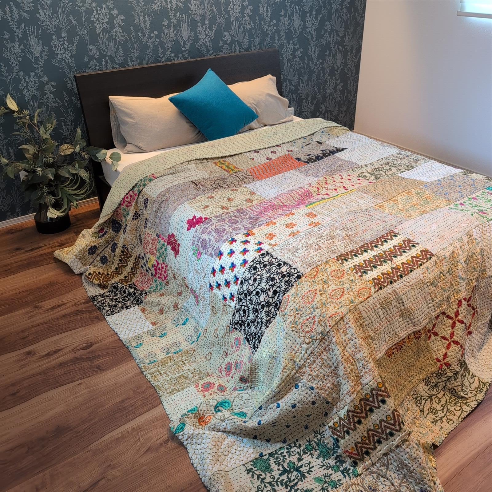 【L】ヴィンテージインテリア カンバディアキルト ベージュ エスニックテキスタイル ［ベージュの宮殿風］ #696
