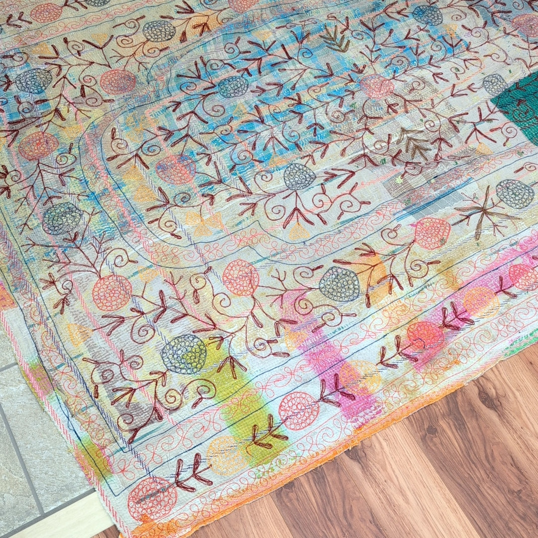 「L」パステル スザニ刺繍  アジアンテキスタイル ソファカバー ヴィンテージ カンタキルト ラリーキルト「小鳥の楽園」#876