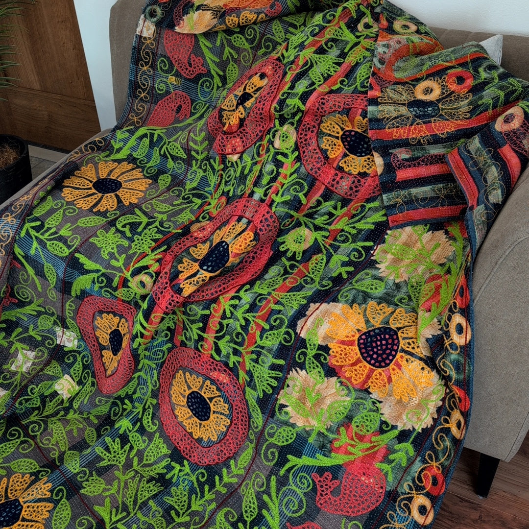 「L」大輪の花グリーン スザニ刺繍 刺子布 ソファカバー ヴィンテージ カンタキルト ラリーキルト #877