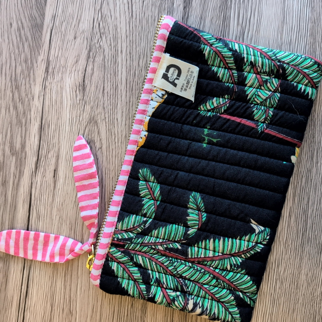 【M】手作りオリジナルフラットポーチ ハンドブロックプリント　block print インド マザーズポーチにも