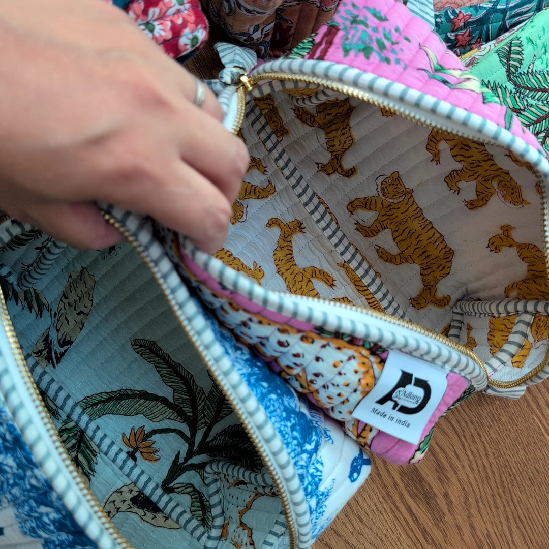 【L】オリジナルビッグポーチ ハンドブロックプリント　block print インド　Handmade  ママポーチにも