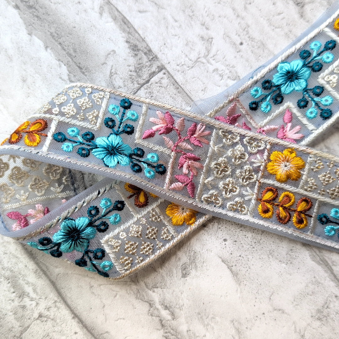 【中幅】インド刺繍リボン Handmade｜手作り｜インドハンドメイド素材、布小物 ＃9011