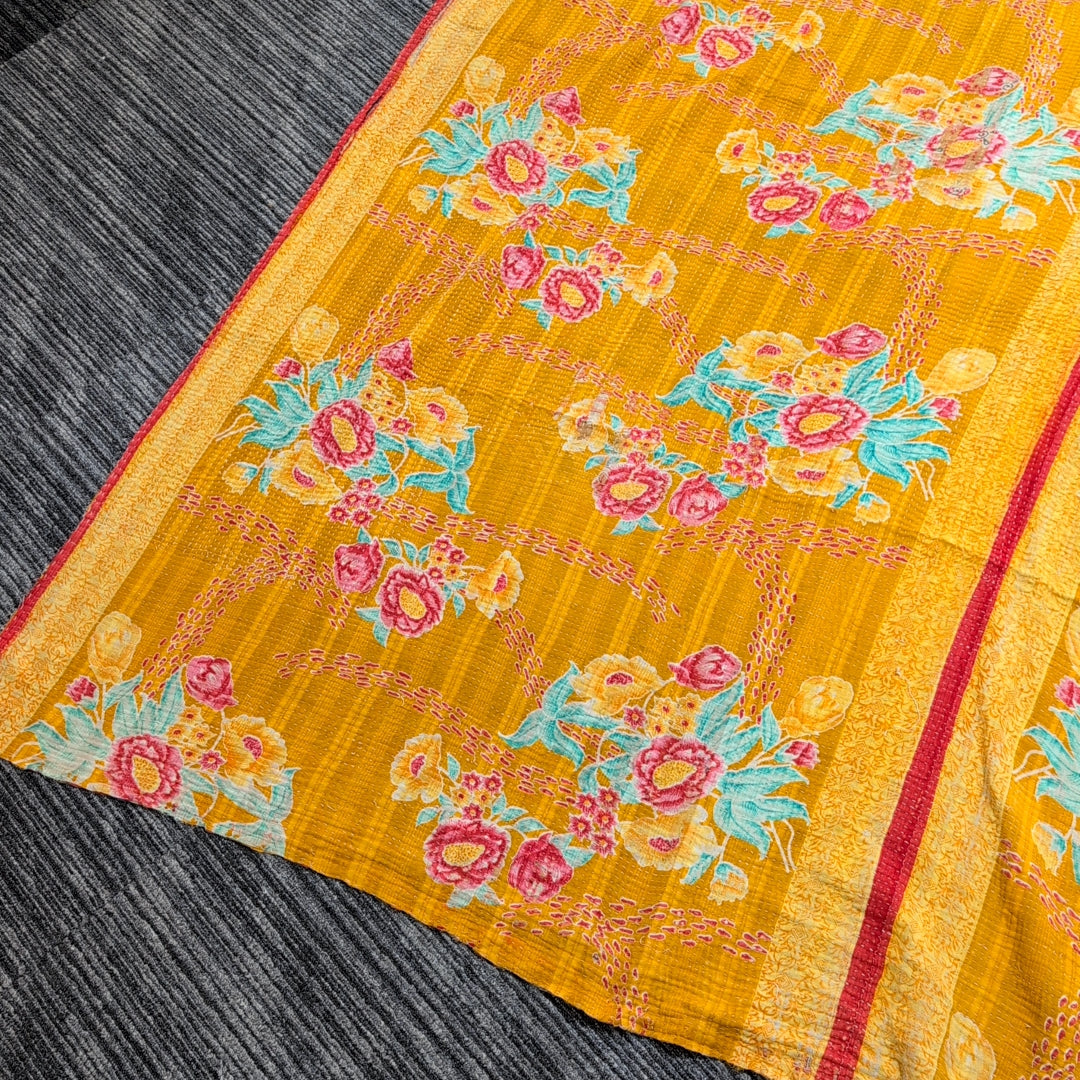 ヴィンテージカンタキルト ラリーキルト kantha マルチカバー ［黄砂の華］#1148