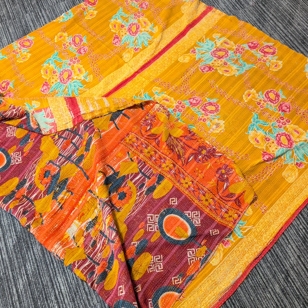 ヴィンテージカンタキルト ラリーキルト kantha マルチカバー ［黄砂の華］#1148