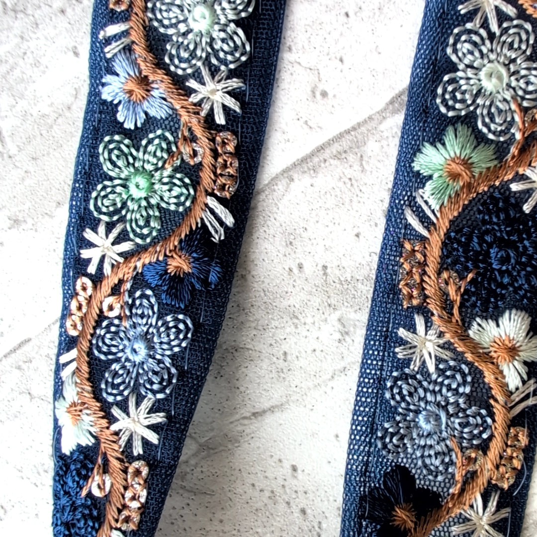 【細幅】インド刺繍リボン Handmade｜手作り｜インドハンドメイド素材、布小物 ＃9001