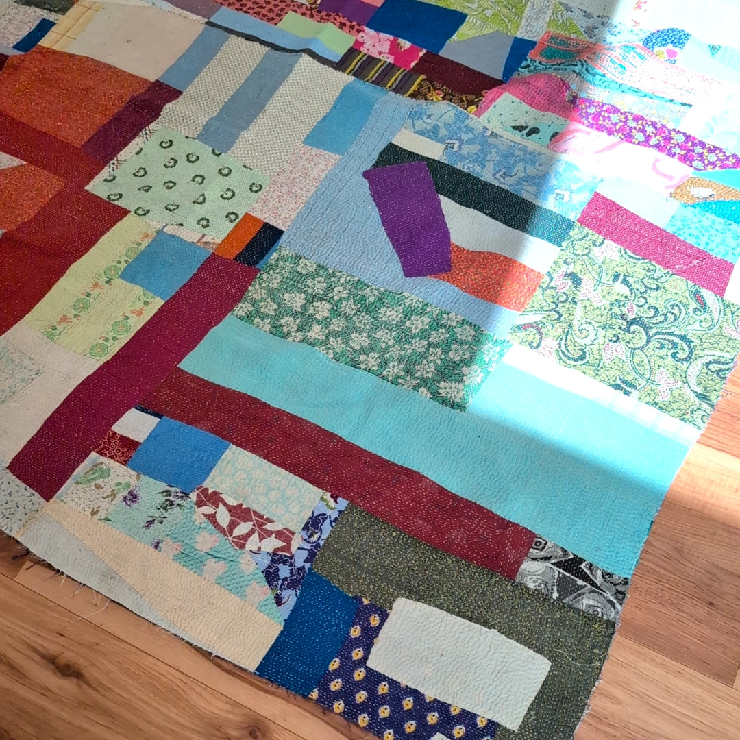 ヴィンテージ カンタキルト ラリーキルト ラグマット 仕事コットン ソファカバー「空色パッチワーク」 #919