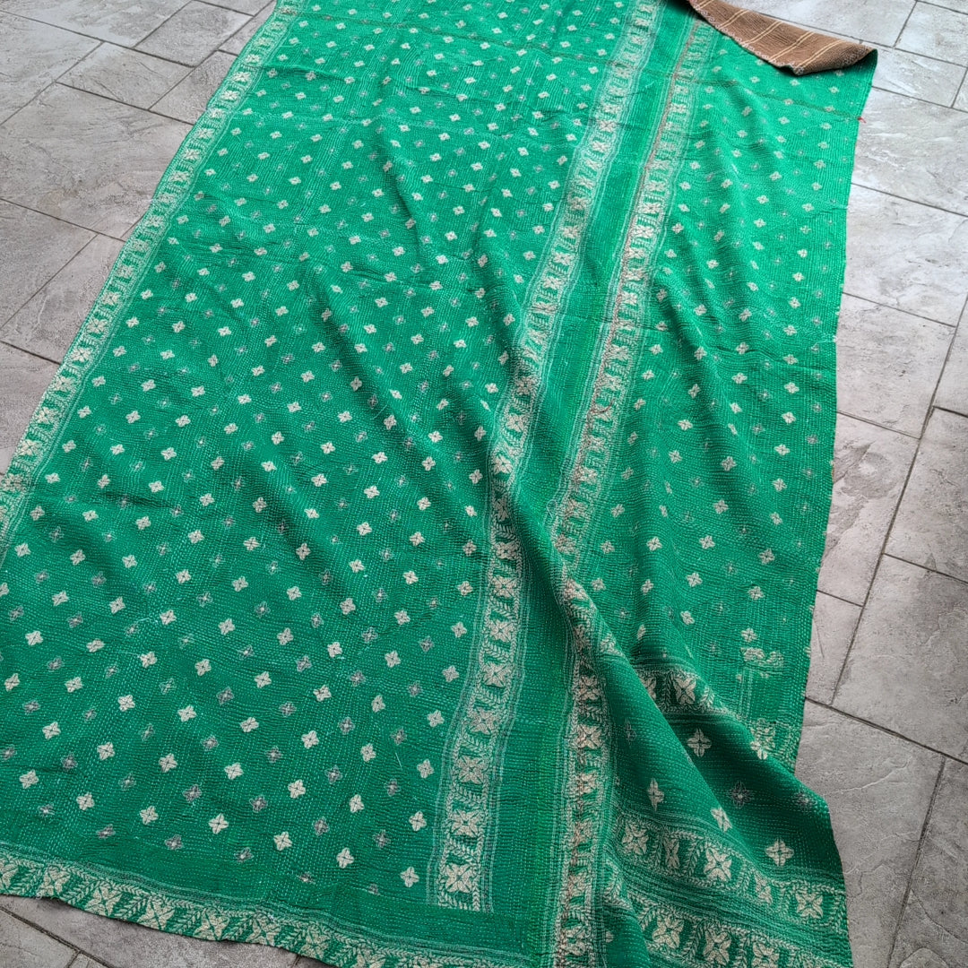 ヴィンテージカンタキルト ラリーキルト kantha マルチカバー 指し布 ［家族への祈り］#1139