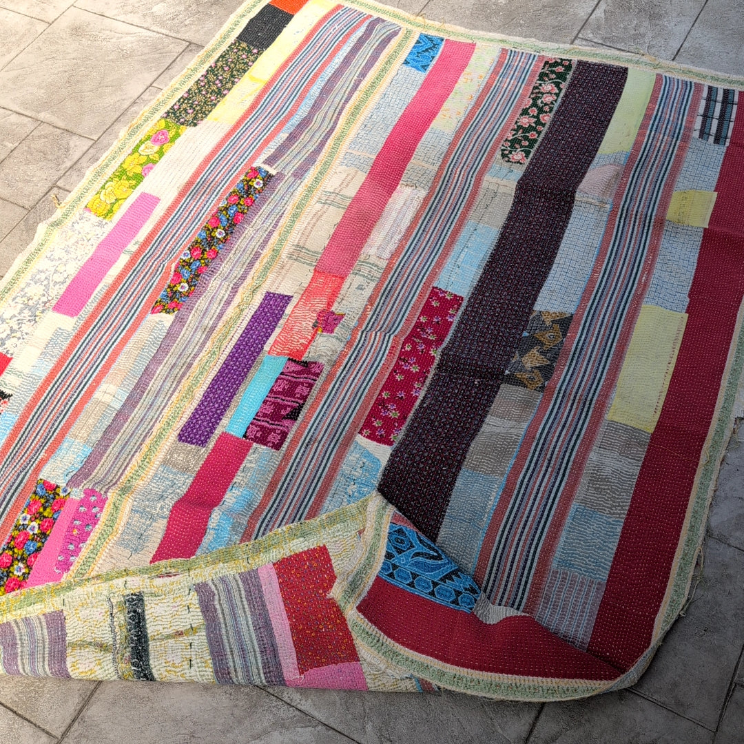 ヴィンテージカンタキルト ラリーキルト kantha ラグマット  ビンテージキルト［カラフルロード］#1140