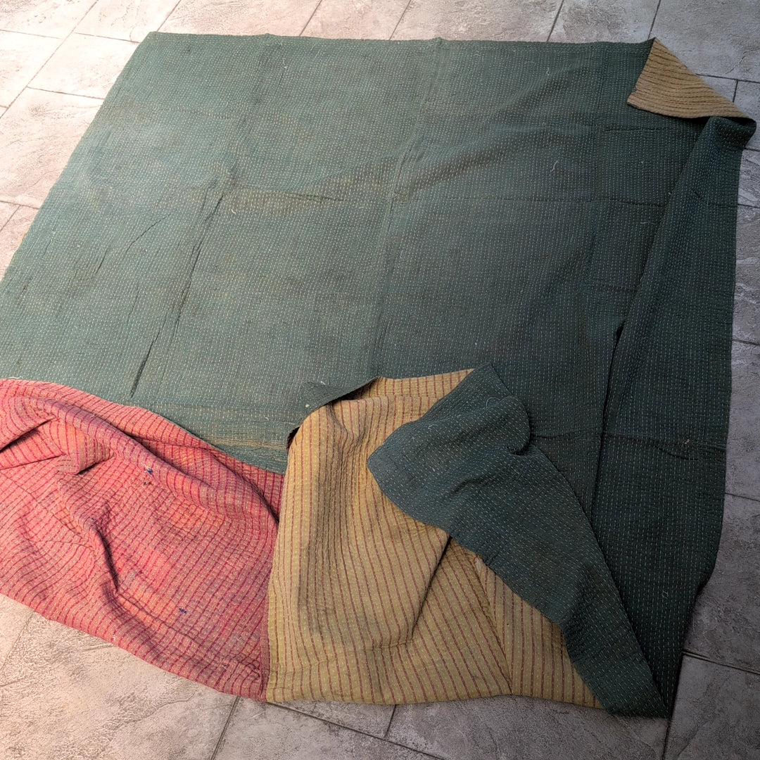 ヴィンテージカンタキルト ラリーキルト kantha ブランケット　生地 ［ヴィンテージグリーン］#1141
