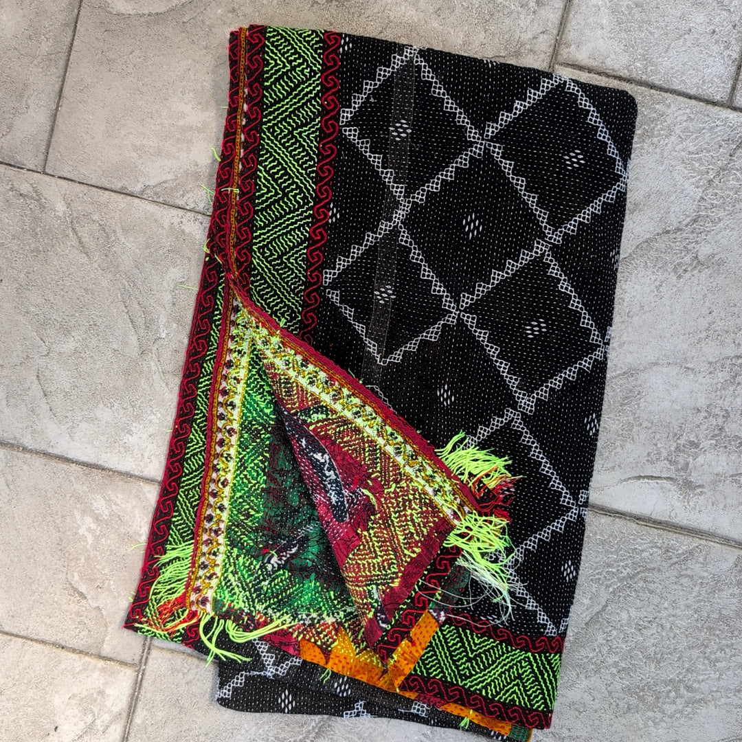 ヴィンテージカンタキルト ラリーキルト kantha 刺繍縫製 刺子布 ［真夜中の祈り華］#1156