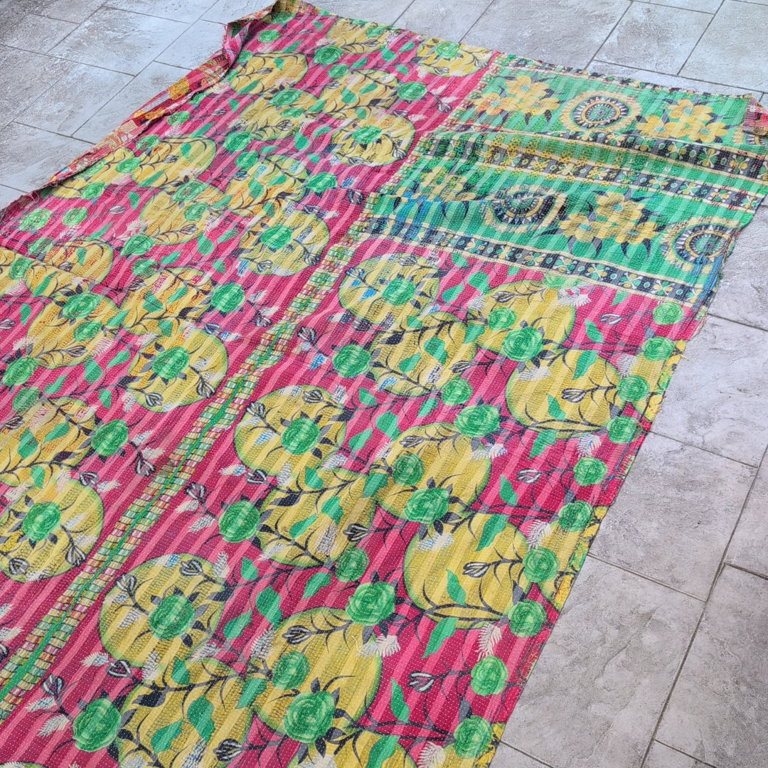 ヴィンテージカンタキルト ラリーキルト kantha ヴィンテージキルト ［しましまサーモンピンク］#1157