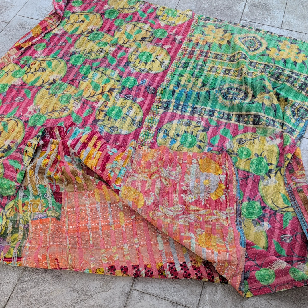 ヴィンテージカンタキルト ラリーキルト kantha ヴィンテージキルト ［しましまサーモンピンク］#1157