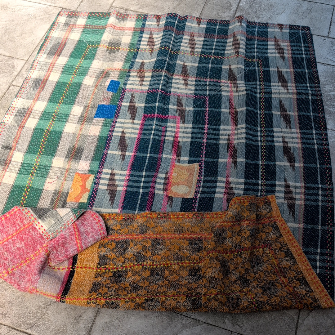 ヴィンテージカンタキルト ラリーキルト kantha ラグマット ［刺繍の庭園］#1161