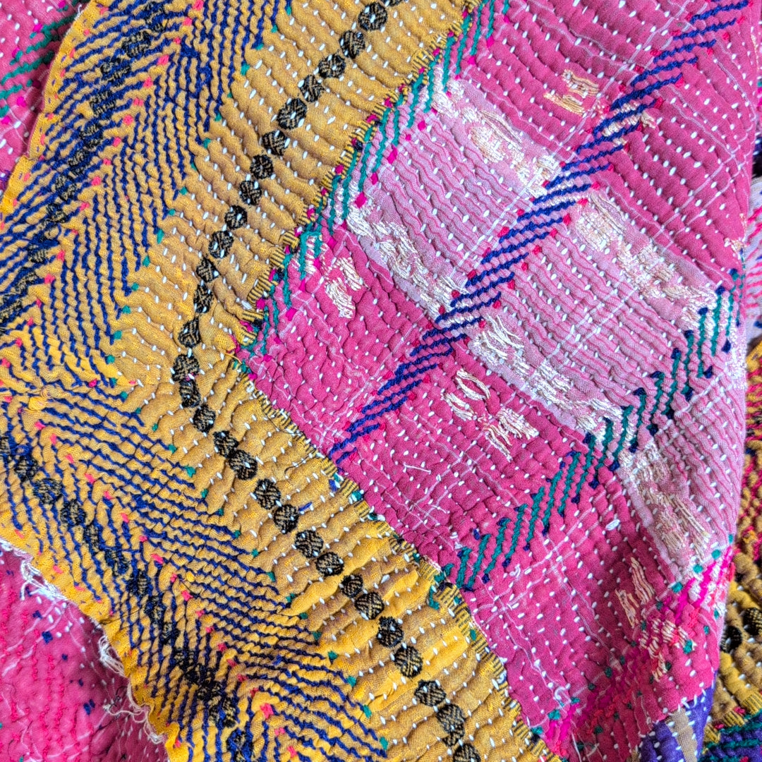 ヴィンテージカンタキルト ラリーキルト kantha ラグマット ［刺繍の庭園］#1161