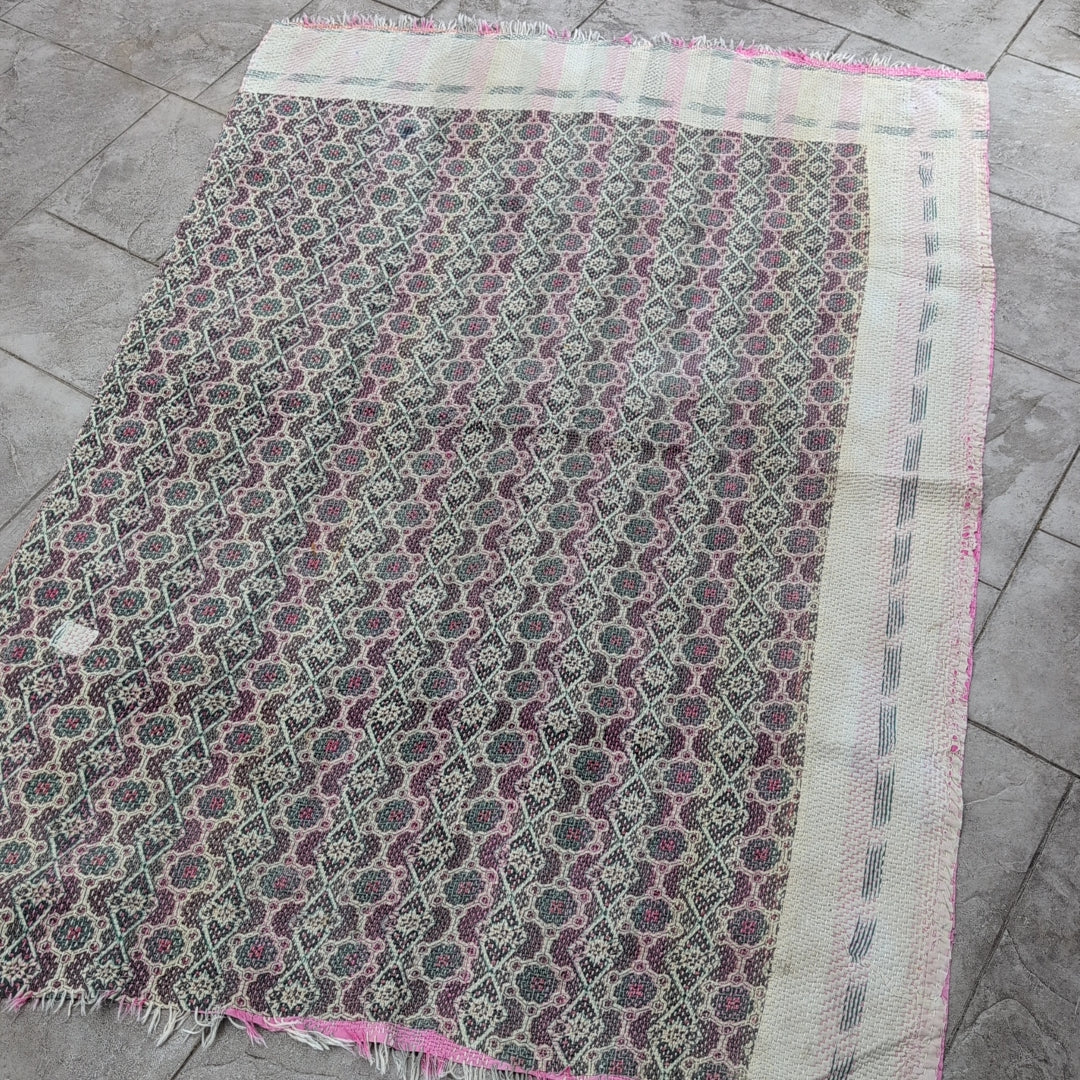 ヴィンテージカンタキルト ラリーキルト kantha ラグマット ［優しいピンク］#1163